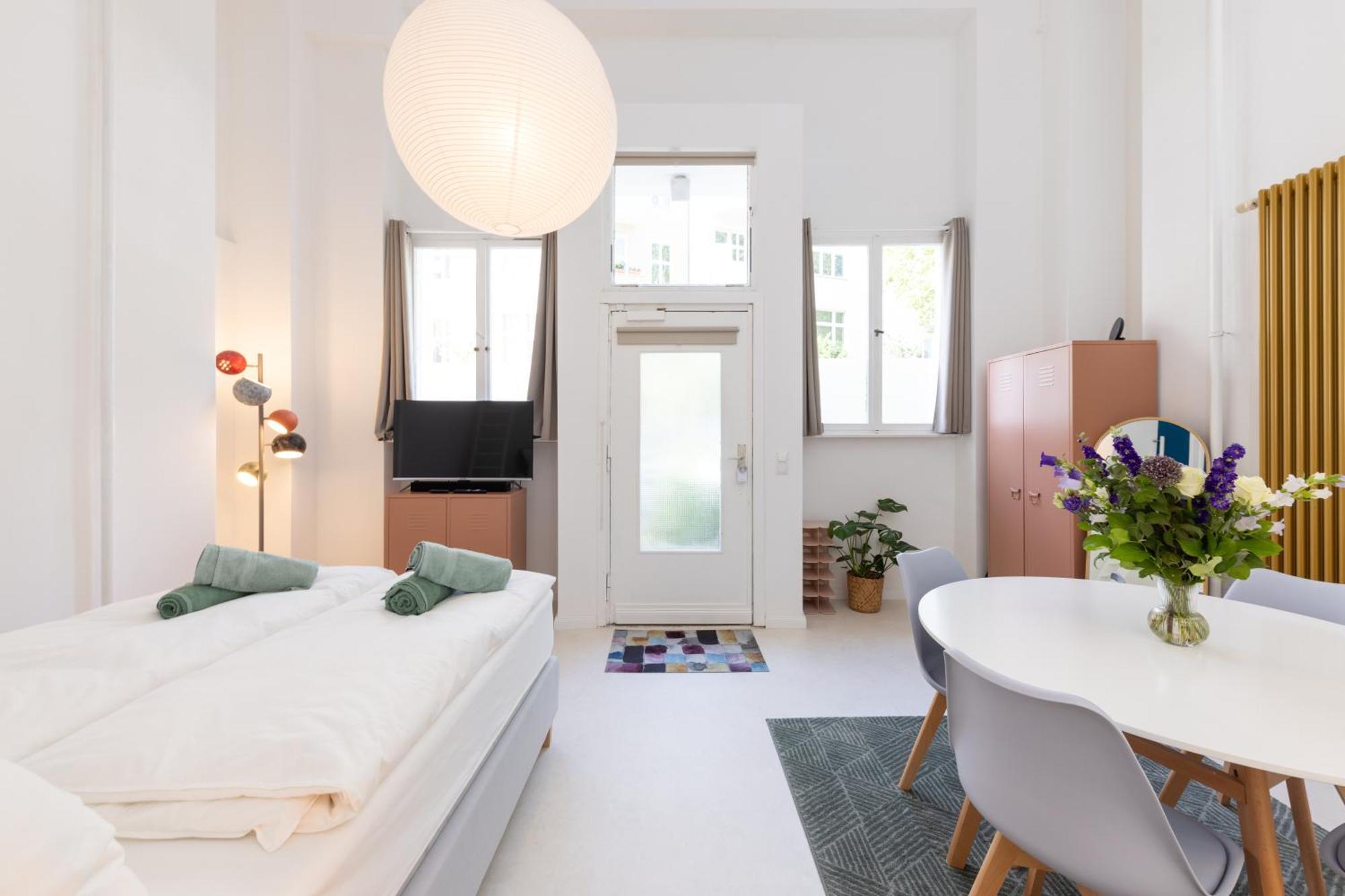 Great 2-Room Loft With 2 Bathrooms And 2 Kitchen Berlim Exterior foto